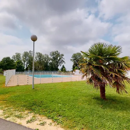 Daire La Petite Maison De La Roseraie *