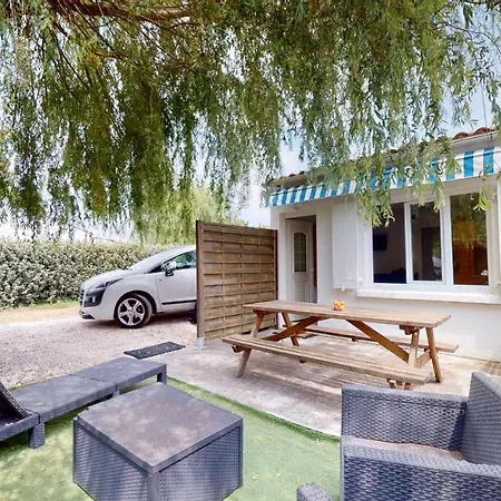 La Petite Maison De La Roseraie Saint-Hilaire-de-Riez