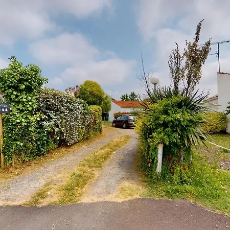 Daire La Petite Maison De La Roseraie Saint-Hilaire-de-Riez